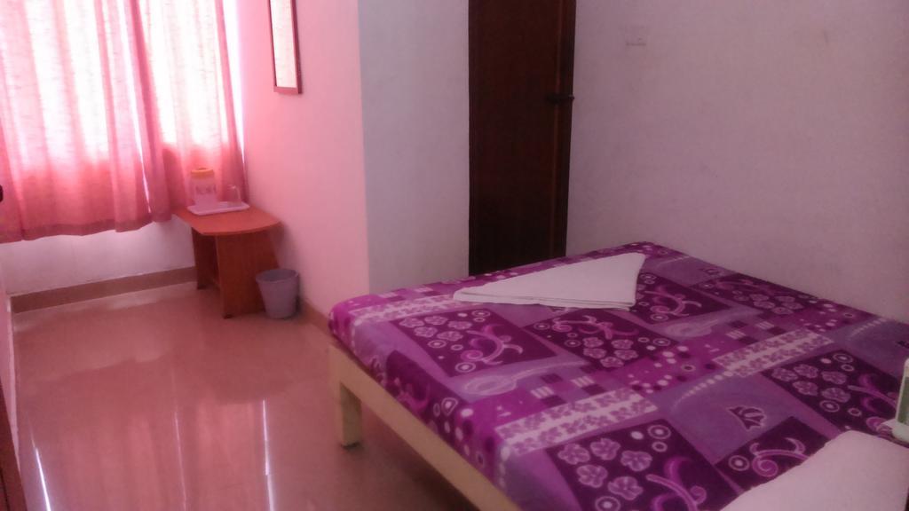 Hôtel Galaxy Comforts à Mysore Chambre photo